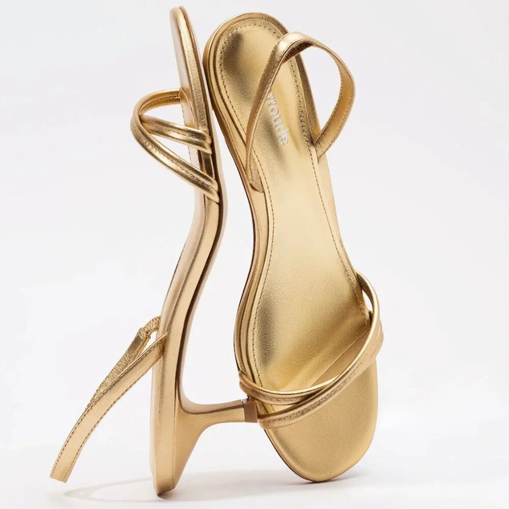 NWT Larroudé Golden Kitten Heels - Picture 2 of 3